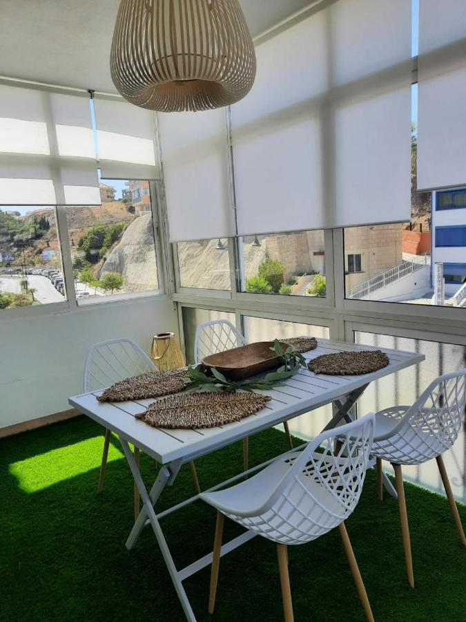 Fuengirola Apartment Carvajal Front Line Primera Linea المظهر الخارجي الصورة