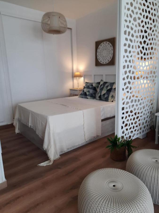 Fuengirola Apartment Carvajal Front Line Primera Linea المظهر الخارجي الصورة