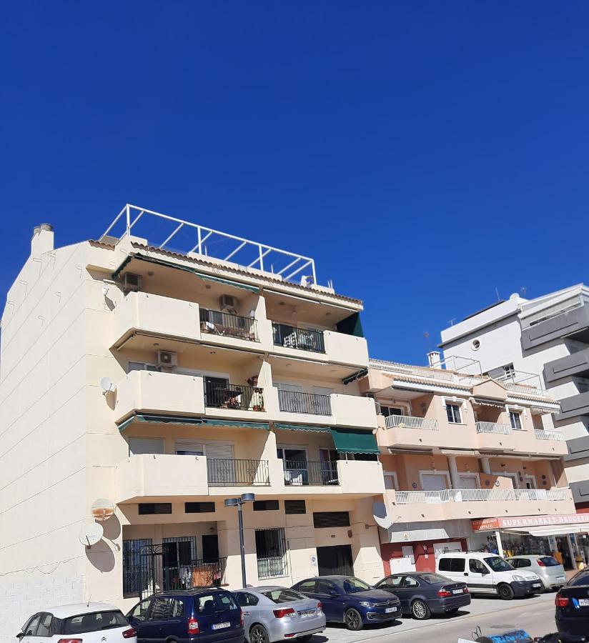 Fuengirola Apartment Carvajal Front Line Primera Linea المظهر الخارجي الصورة